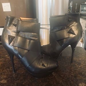 L.A.M.B. STILLETO BOOTIES